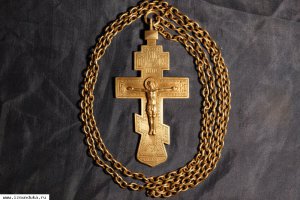 Крест наперсный серебряный с монограммой