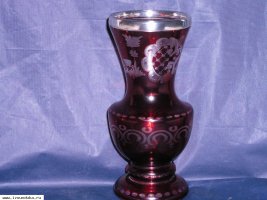 Богемский хрусталь "рубин" (ваза и кружка) 
