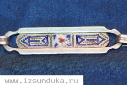 Цепь &laquo;Шатлен&raquo; из серебра &laquo;84&raquo; пробы, украшенная полихромными перегородчатыми эмалями в стиле &laquo;Модерн&raquo;.  Российская Империя. XIX век.